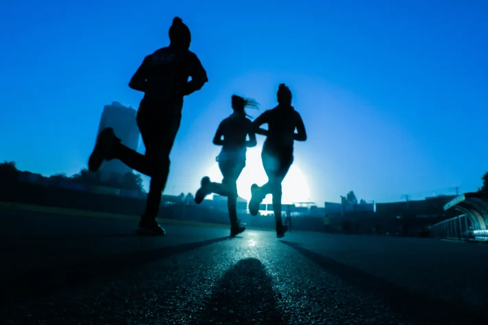 Dia do Atletismo: uma seleção itens indispensaveis para corrida